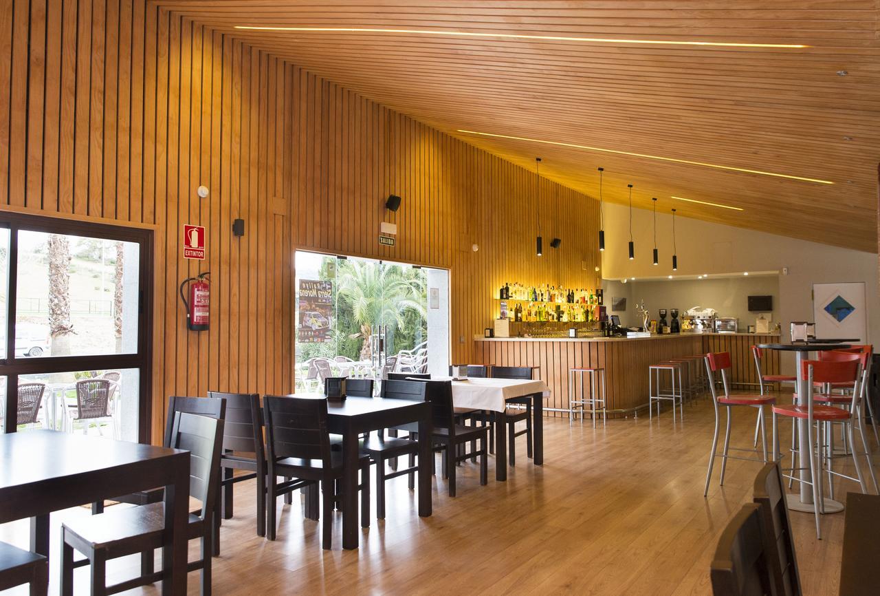 Hotel Rural Las Monteras Villanueva del Rey  Exterior foto